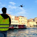 Perché le produzioni scelgono operatori droni specializzati Perché le produzioni scelgono operatori droni specializzati
