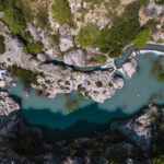 Riprese con drone e continuità visiva: quando la tecnica deve rimanere invisibile Riprese con drone e continuità visiva: quando la tecnica deve rimanere invisibile